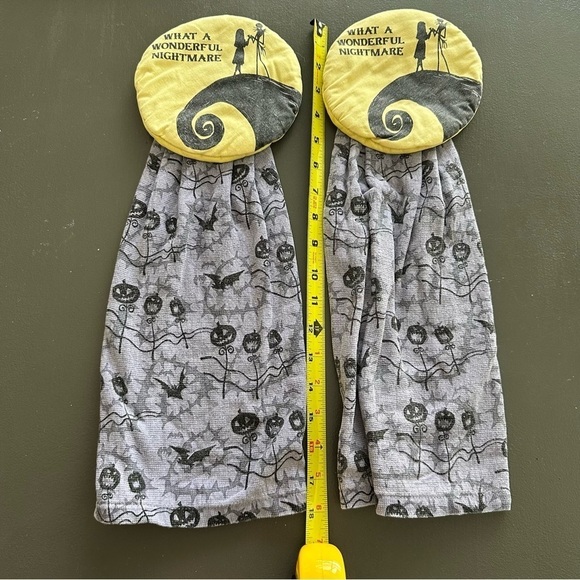 What A Wonderful Nightmare Hand Towels Set of 2 NBC Halloween Purple Disney Jack - Picture 3 of 9
